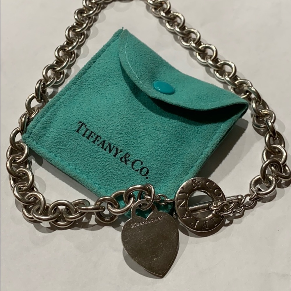 AUTHENTIC TIFFANY & CO HEART TOGGLE NECKLACE
